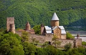 Ananuri Fortress & Gudauri: A Scenic Mountain Day Trip