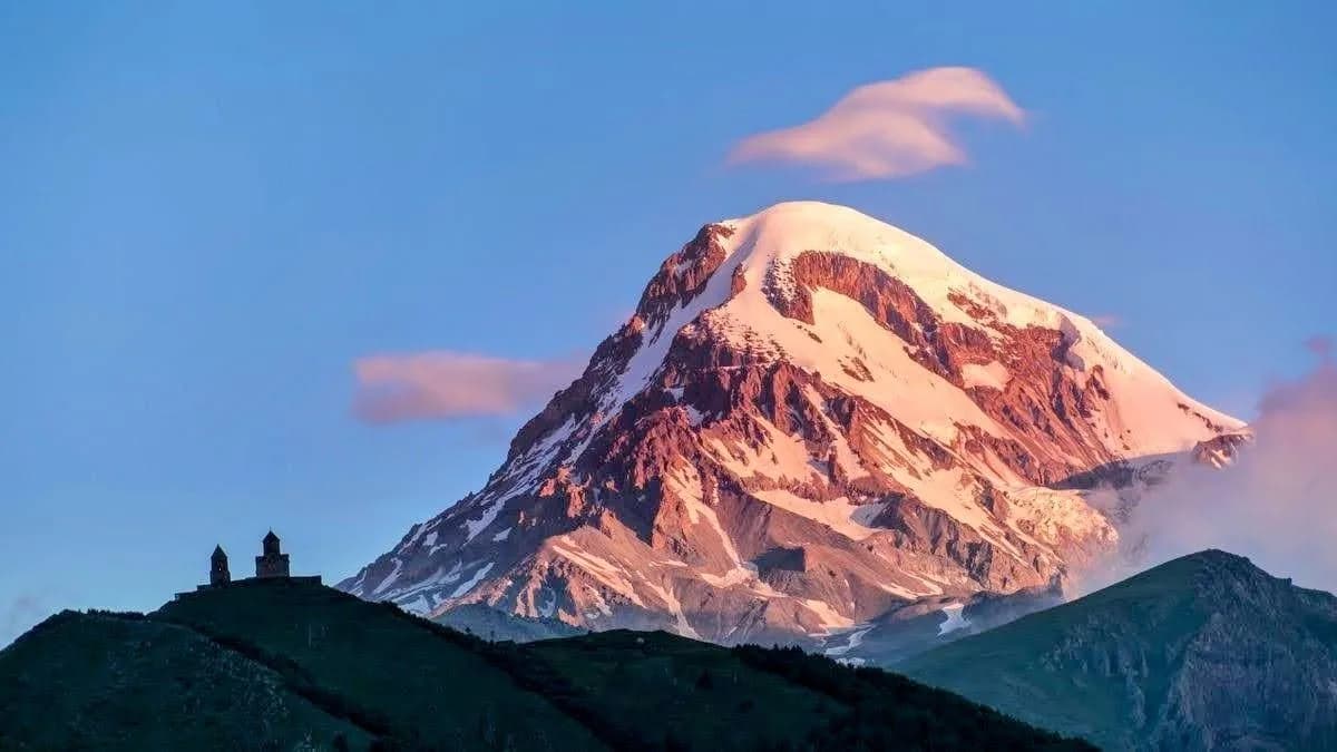 Georgia Travel Tips 2026: Visa, Insurance, Transport &Safety