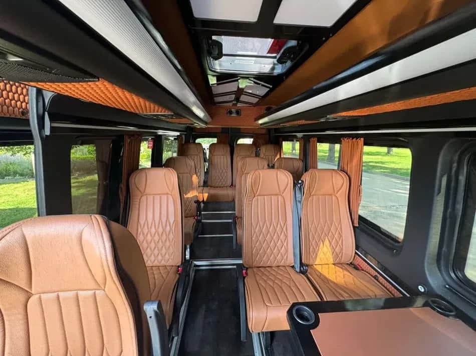Minivan / Minibus Services
