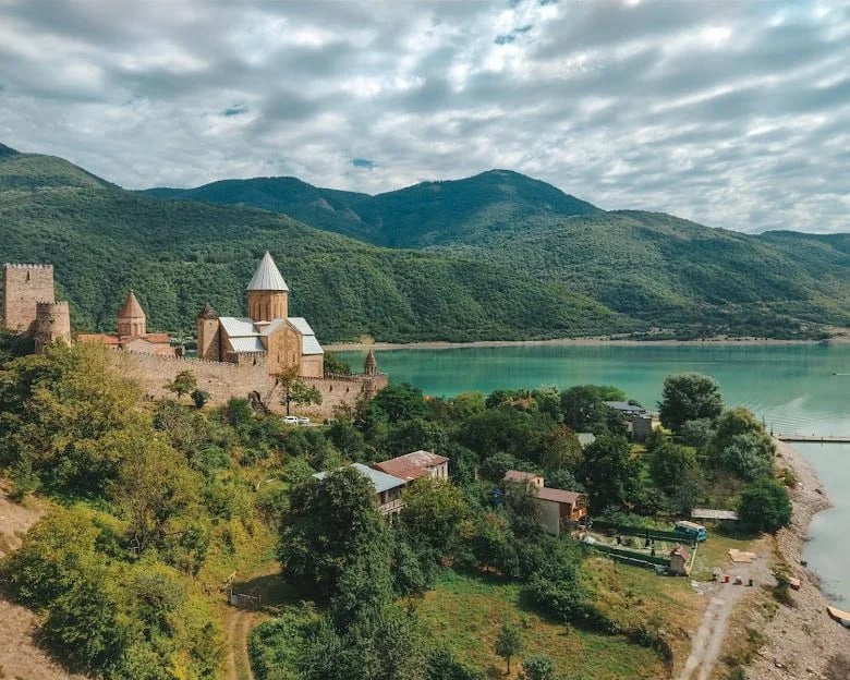 From Tbilisi to Kazbegi Ananuri Gudauri day trip - photo 2