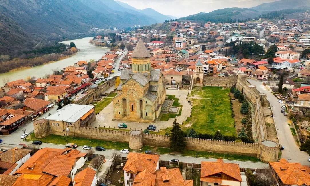 From Tbilisi: to Mtckheta Jvari Samtavro day tour - photo 2