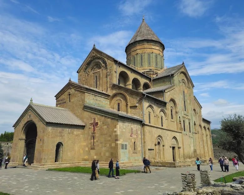 From Tbilisi to Mtskheta Jvari Gori Uplistsikhe - photo 2