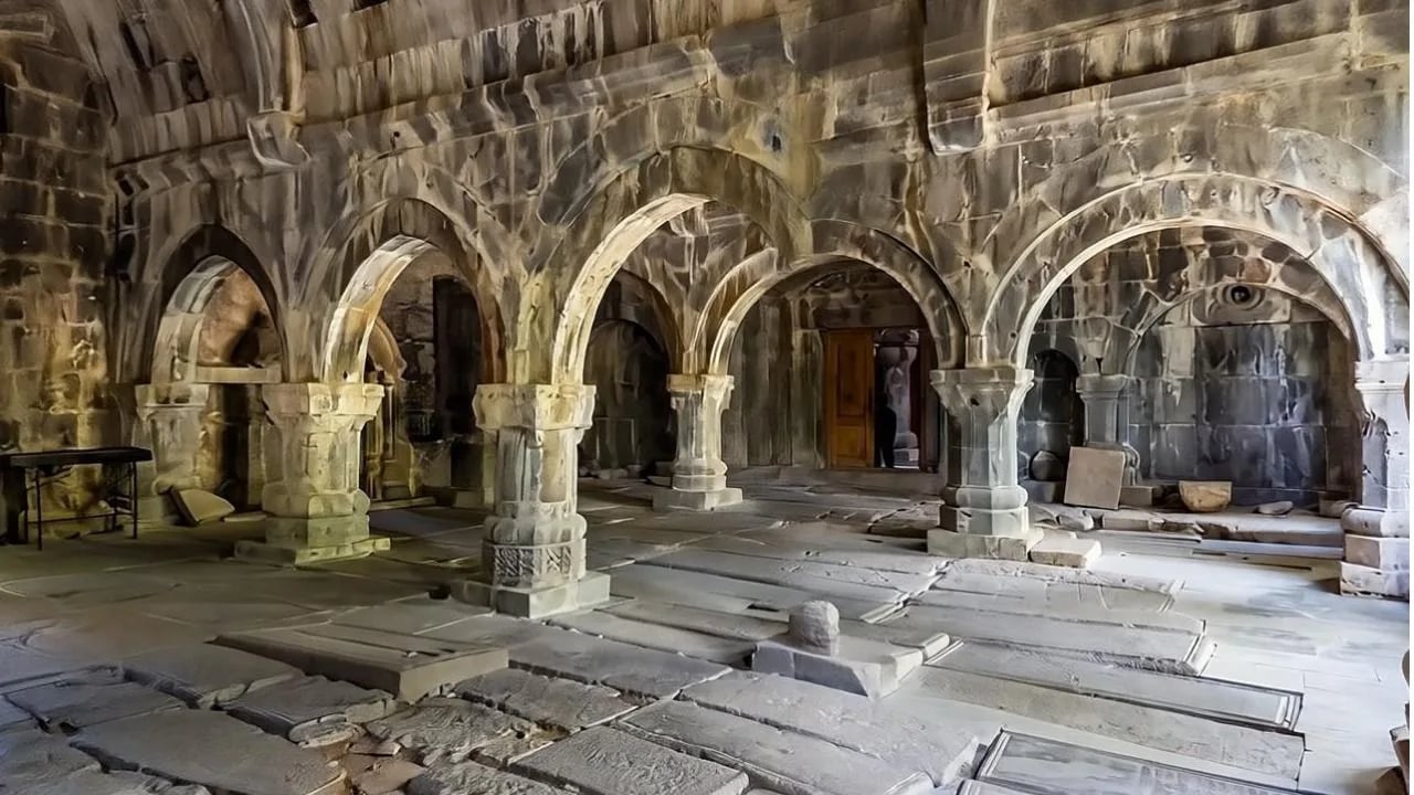 From Tbilisi to Armenia: Akhtala, Haghapt & Sanahin Group tour - photo 7